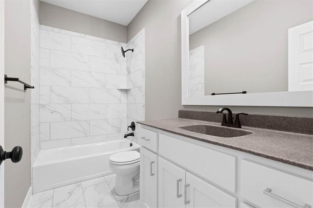 14625 Amanda Lane, Basehor, KS 66007