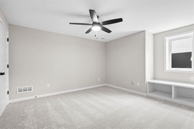 14625 Amanda Lane, Basehor, KS 66007