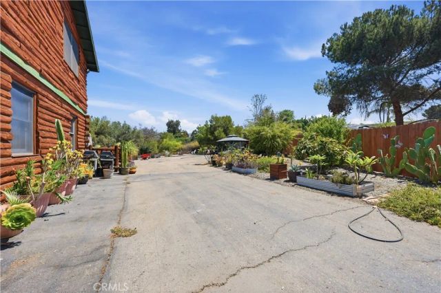 525 Calle Encanto, El Cajon, CA 92019