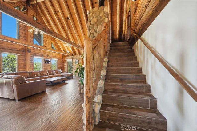 525 Calle Encanto, El Cajon, CA 92019