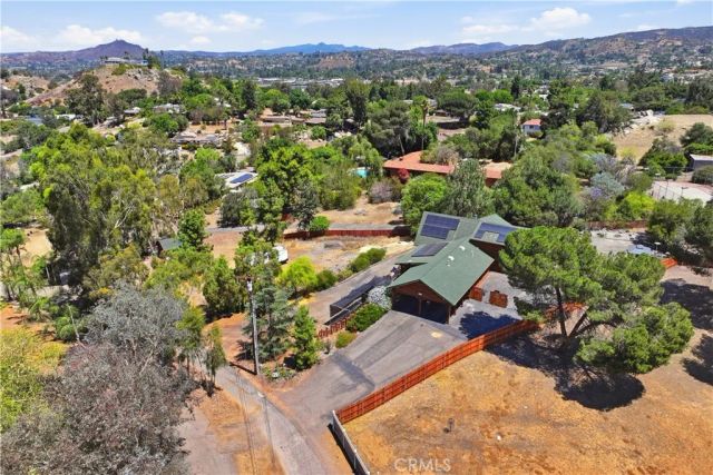525 Calle Encanto, El Cajon, CA 92019