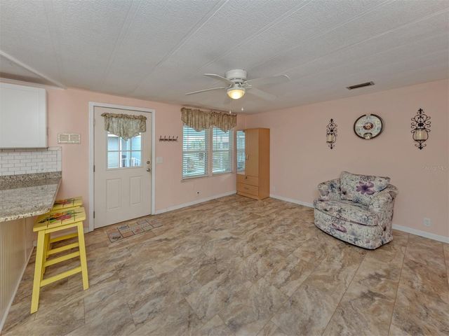 98 LAKEVIEW DRIVE, North Port, FL 34287