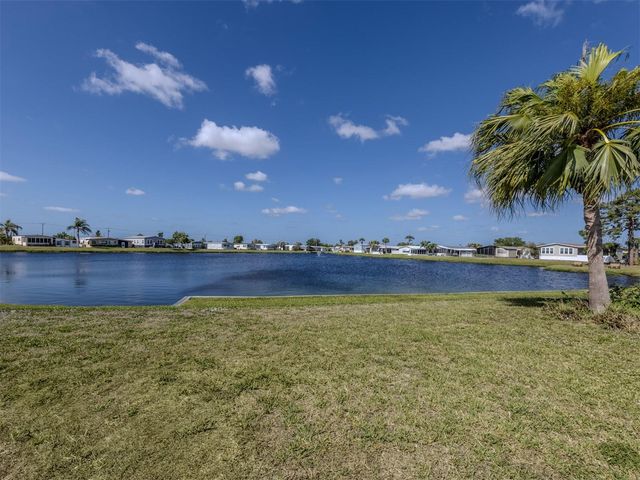98 LAKEVIEW DRIVE, North Port, FL 34287