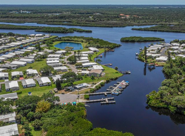 98 LAKEVIEW DRIVE, North Port, FL 34287