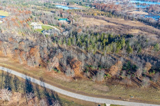 11482 Killarney Drive, Stanwood, MI 49346