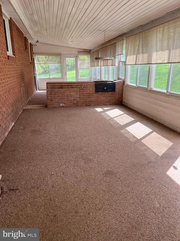 15811 HOTT LN, Sharpsburg, MD 21782