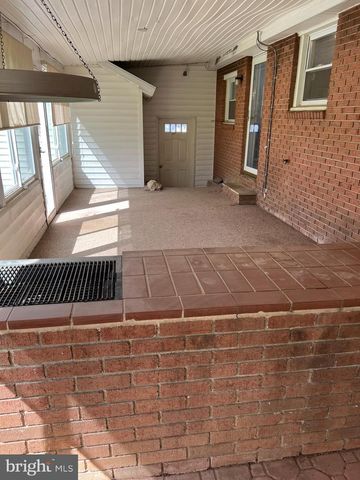 15811 HOTT LN, Sharpsburg, MD 21782