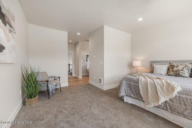 2426 N ATLAS RD, Coeur D'alene, ID 83814