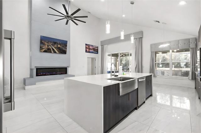 2561 MONTEGO BAY BOULEVARD, Kissimmee, FL 34746