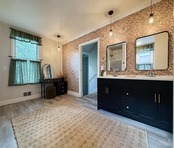 933 Dayton Street, Hamilton, OH 45011