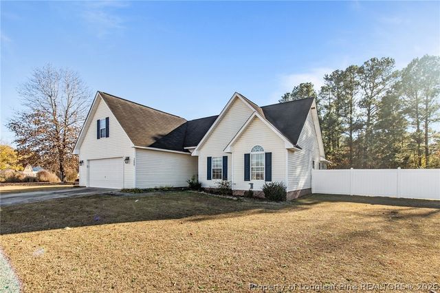 289 Rushmore Court, Raeford, NC 28376