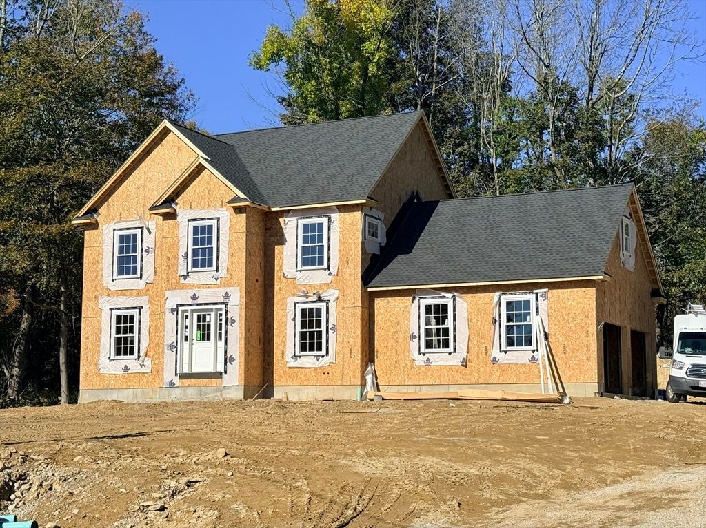 28 Forest Hill Dr., Rutland, MA 01543