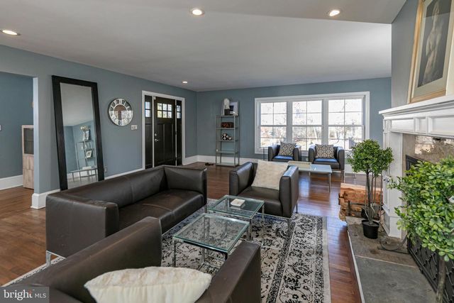 10 TALL TIMBERS DR, Princeton, NJ 08540