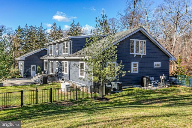 10 TALL TIMBERS DR, Princeton, NJ 08540