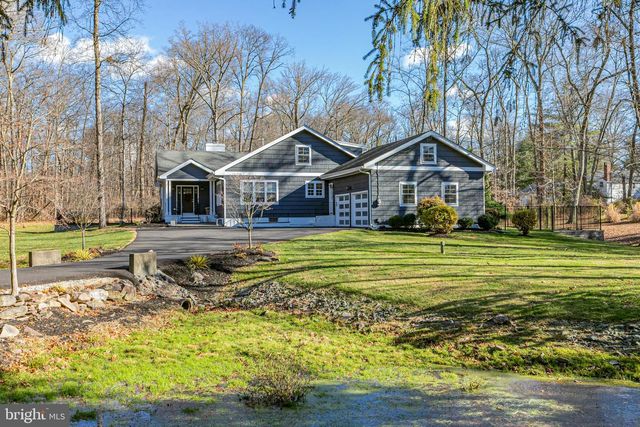 10 TALL TIMBERS DR, Princeton, NJ 08540