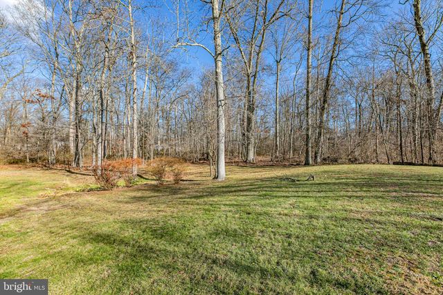 10 TALL TIMBERS DR, Princeton, NJ 08540