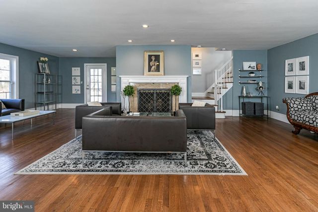 10 TALL TIMBERS DR, Princeton, NJ 08540