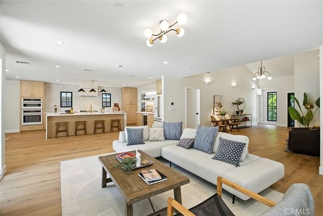 3756 Goodland, Studio City, CA 91604