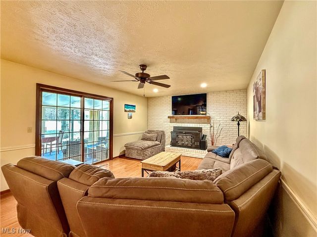 2470 Stiegler Road, Valley City, OH 44280