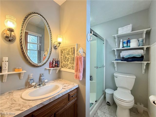 2470 Stiegler Road, Valley City, OH 44280