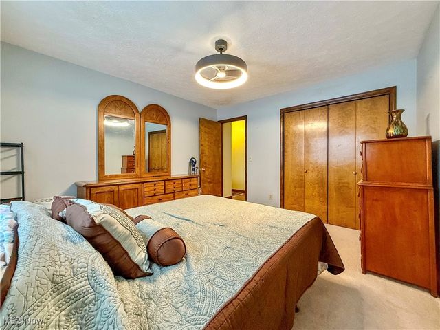 2470 Stiegler Road, Valley City, OH 44280