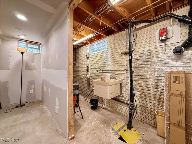 2470 Stiegler Road, Valley City, OH 44280