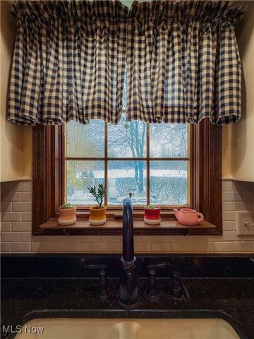 2470 Stiegler Road, Valley City, OH 44280