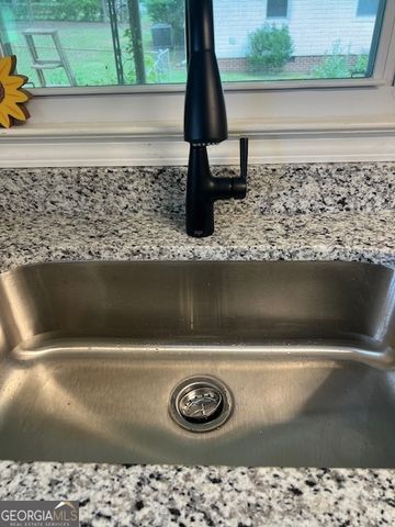 730 Sherwood Drive, Griffin, GA 30224