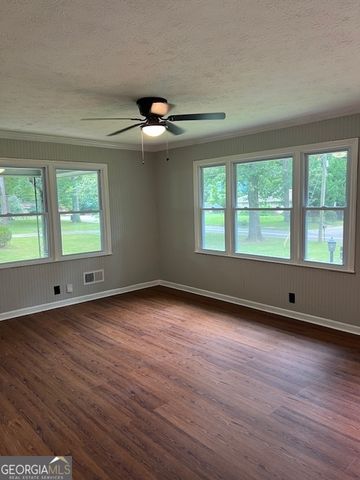 730 Sherwood Drive, Griffin, GA 30224