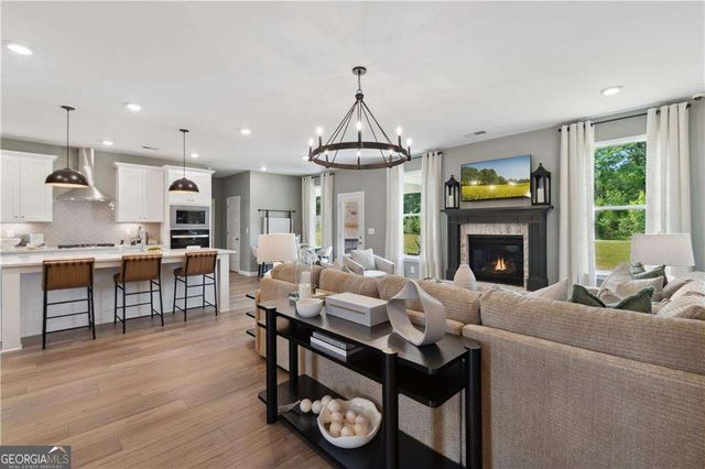 270 Linford Drive, Locust Grove, GA 30248