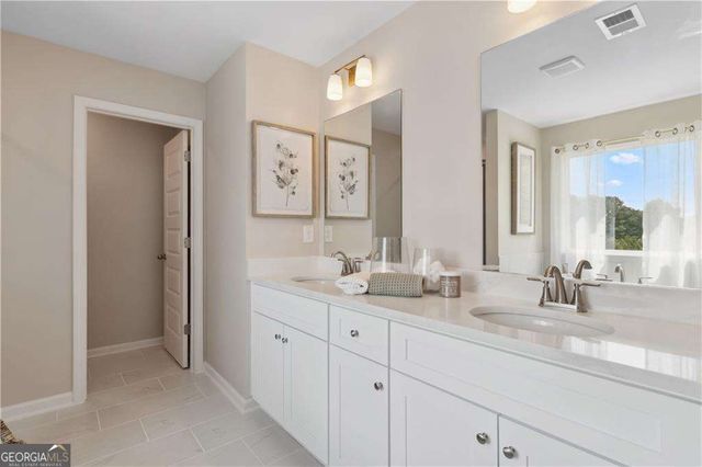 270 Linford Drive, Locust Grove, GA 30248