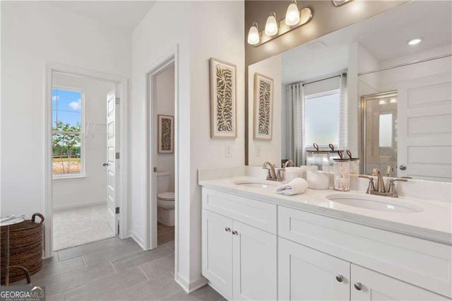 270 Linford Drive, Locust Grove, GA 30248