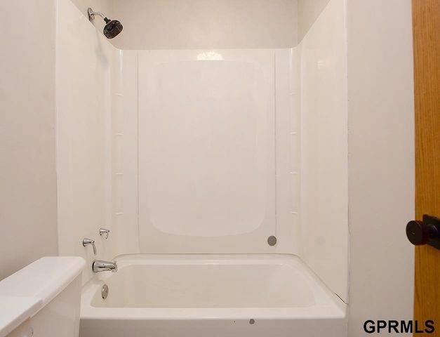 2306 6th Avenue, Council Bluffs, IA 51501