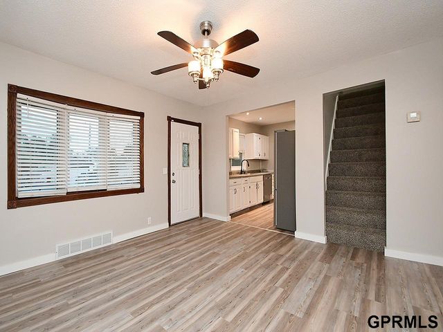 2306 6th Avenue, Council Bluffs, IA 51501