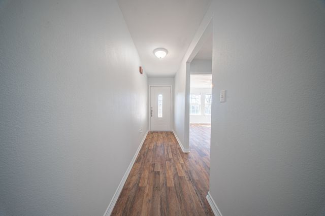 121 N Washburn Road, Bells, TX 75414