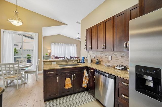 1817 WOOD BEND STREET, Tarpon Springs, FL 34689