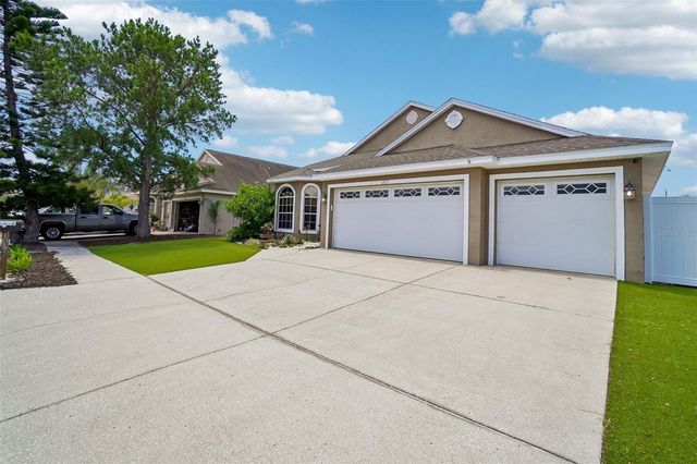 1817 WOOD BEND STREET, Tarpon Springs, FL 34689