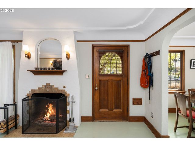 6421 N MISSISSIPPI Ave, Portland, OR 97217