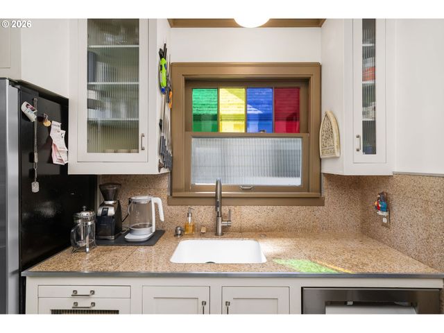 6421 N MISSISSIPPI Ave, Portland, OR 97217