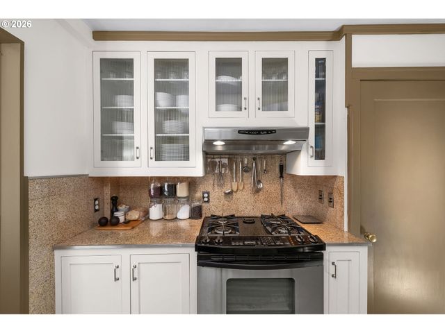 6421 N MISSISSIPPI Ave, Portland, OR 97217