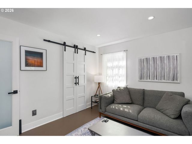 6421 N MISSISSIPPI Ave, Portland, OR 97217