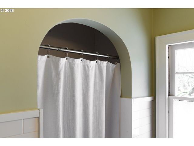 6421 N MISSISSIPPI Ave, Portland, OR 97217