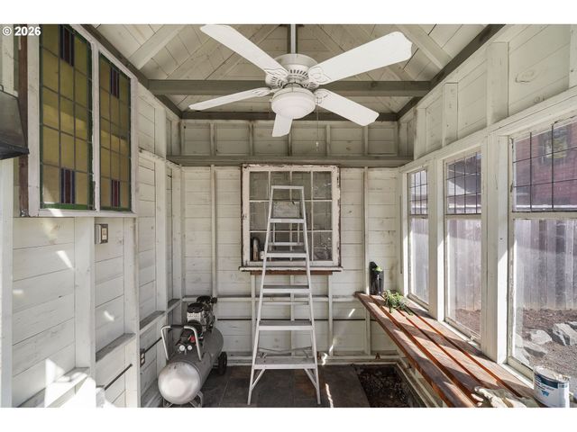 6421 N MISSISSIPPI Ave, Portland, OR 97217