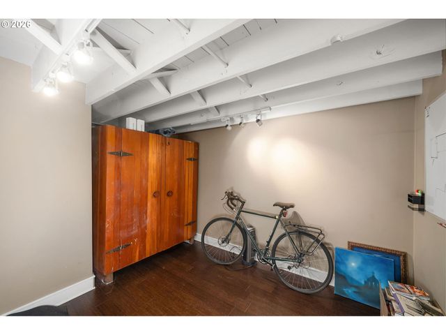 6421 N MISSISSIPPI Ave, Portland, OR 97217