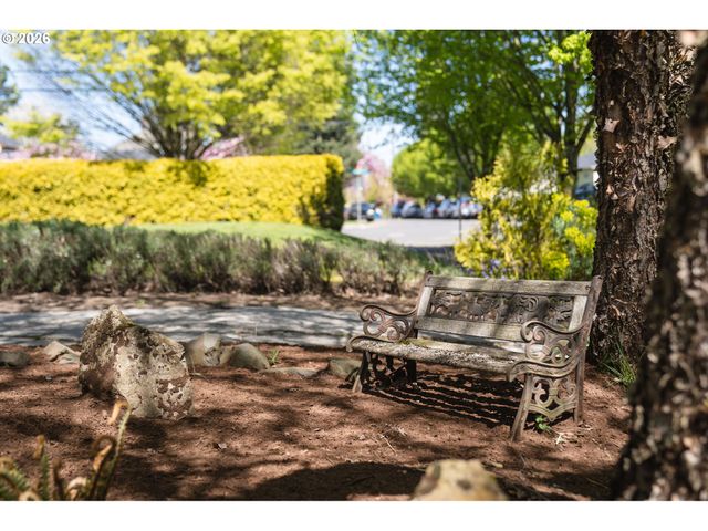 6421 N MISSISSIPPI Ave, Portland, OR 97217