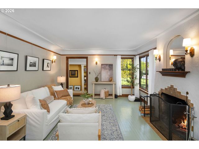 6421 N MISSISSIPPI Ave, Portland, OR 97217