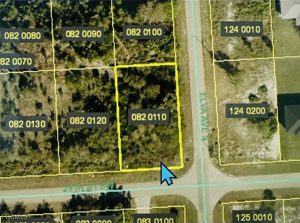 2700 29th ST SW, Lehigh Acres, FL 33976