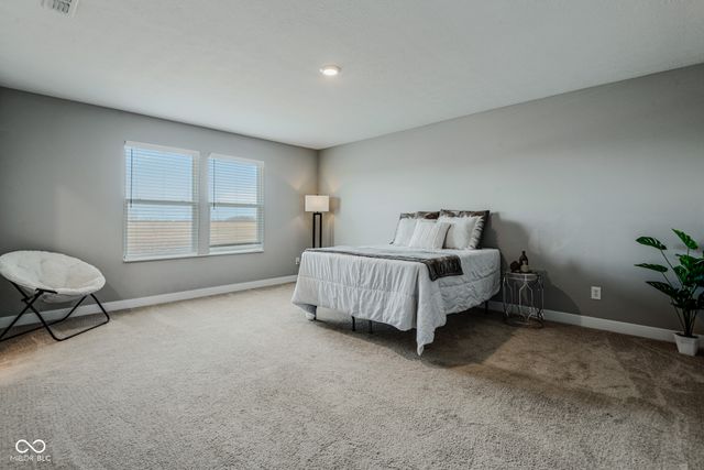 144 Bluestem Lane, Whiteland, IN 46184