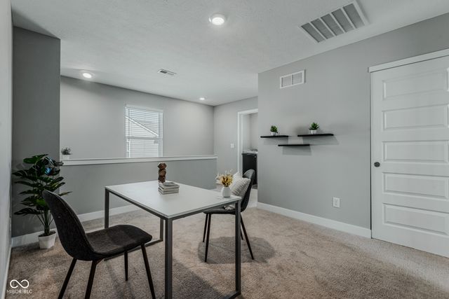 144 Bluestem Lane, Whiteland, IN 46184