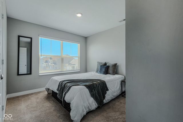 144 Bluestem Lane, Whiteland, IN 46184